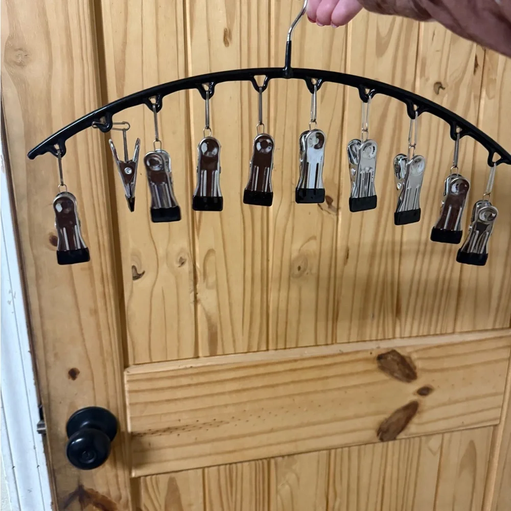 Black and Silver Wall Hanging Clip Organizer